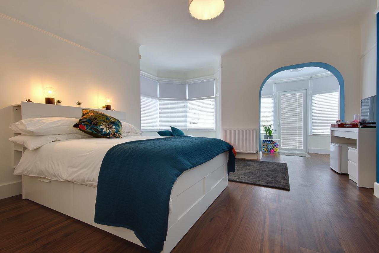 Large En-Suite By The Beach Bournemouth Eksteriør billede