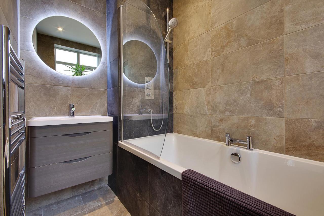 Large En-Suite By The Beach Bournemouth Eksteriør billede